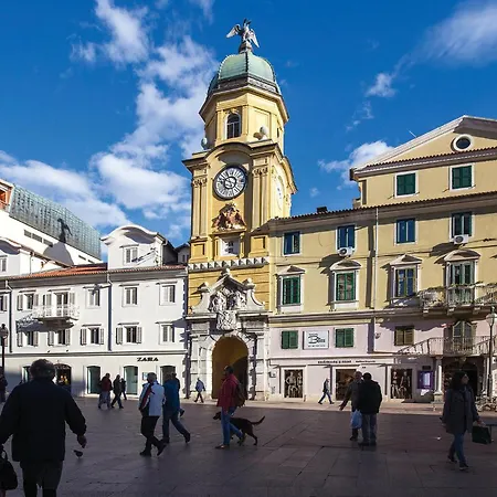 Beautiful In With Wifi Appartamento Fiume